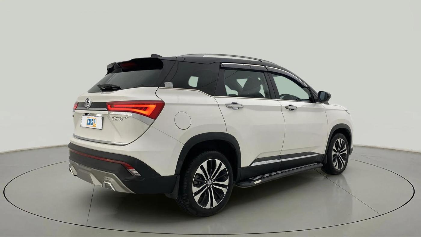 2022 MG HECTOR SHARP 1.5 CVT PETROL DUAL TONE, Petrol, Automatic, 26,386 km, Right Back Diagonal