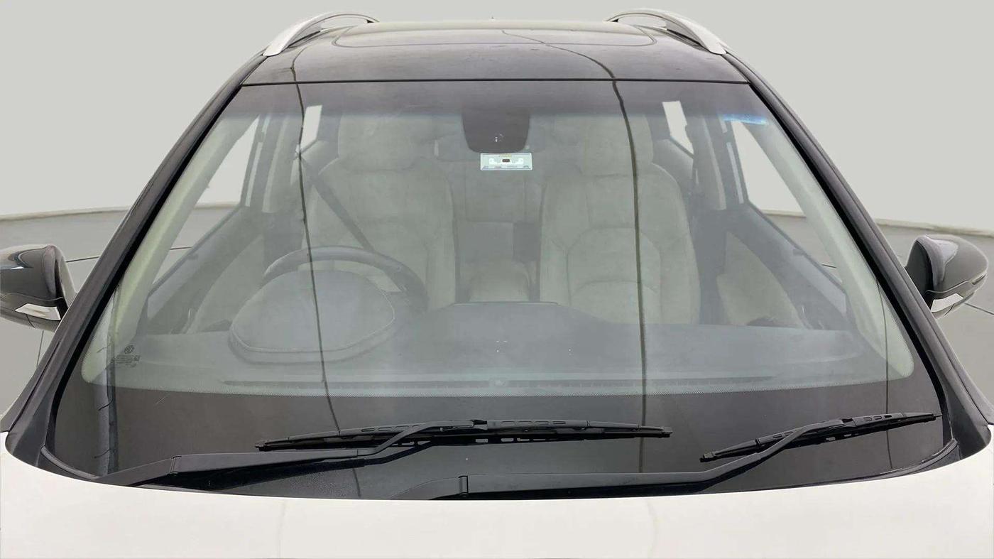 2022 MG HECTOR SHARP 1.5 CVT PETROL DUAL TONE, Petrol, Automatic, 26,386 km, Front Windshield