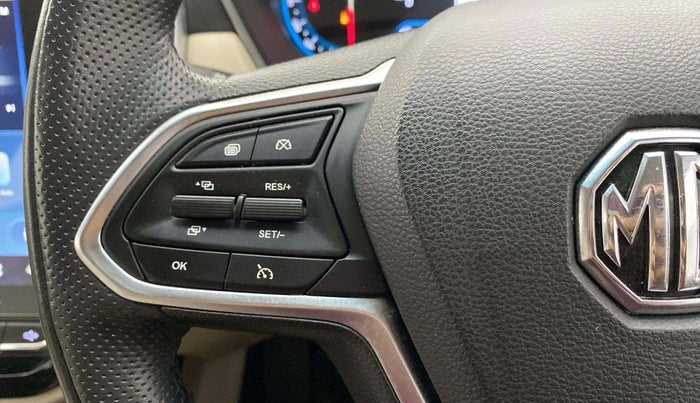 2022 MG HECTOR SHARP 1.5 CVT PETROL DUAL TONE, Petrol, Automatic, 26,273 km, Adaptive Cruise Control