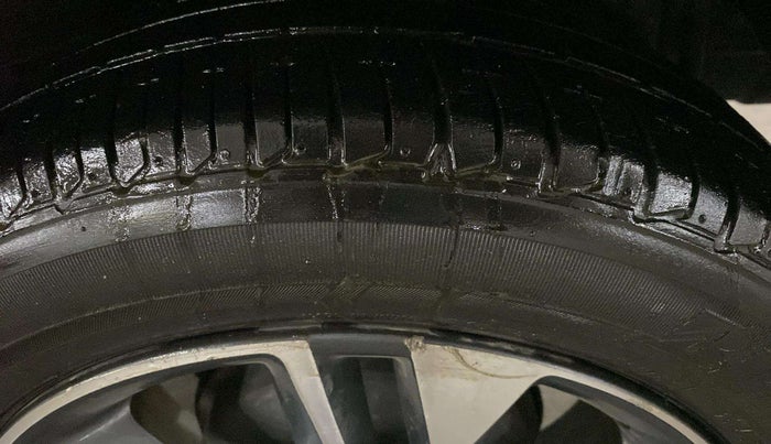 2018 Tata TIGOR XZ (O) PETROL, Petrol, Manual, 30,279 km, Left Rear Tyre Tread