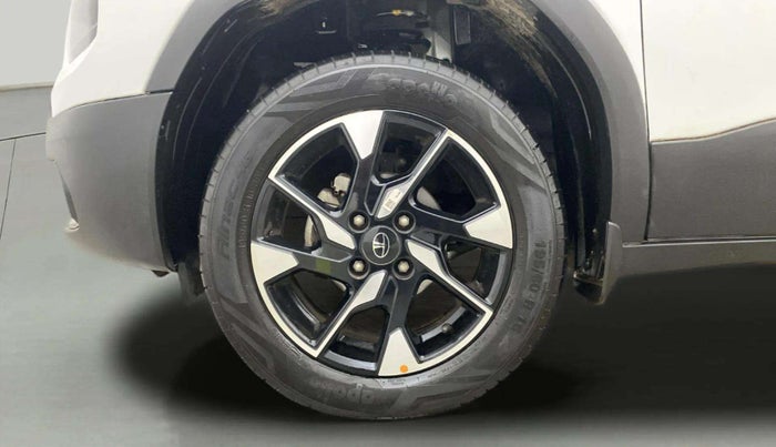 2024 Tata PUNCH CREATIVE  AMT, Petrol, Automatic, 7,826 km, Left Front Wheel