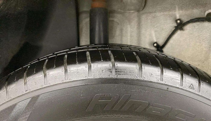 2024 Tata PUNCH CREATIVE  AMT, Petrol, Automatic, 7,826 km, Right Rear Tyre Tread