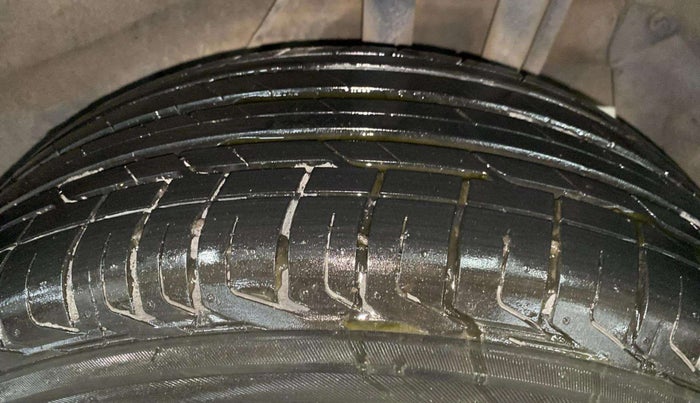 2023 Tata NEXON XMA PETROL, Petrol, Automatic, 9,202 km, Left Rear Tyre Tread