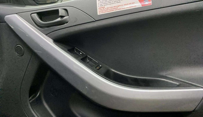 2023 Tata NEXON XMA PETROL, Petrol, Automatic, 9,202 km, Driver Side Door Panels Control