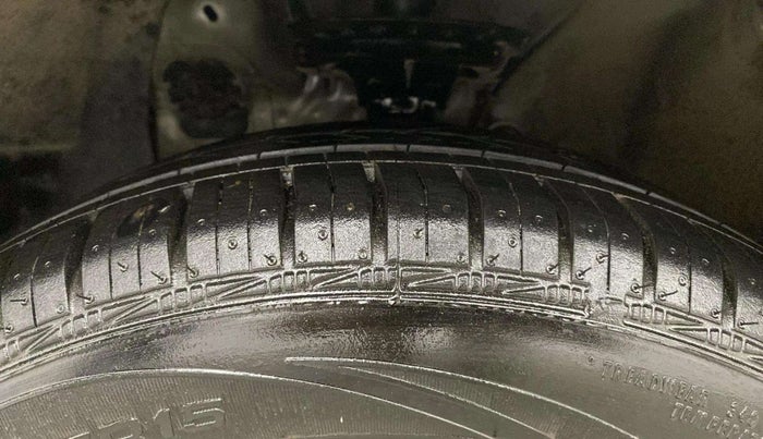 2019 Hyundai Elite i20 SPORTZ PLUS 1.2, Petrol, Manual, 67,029 km, Left Front Tyre Tread