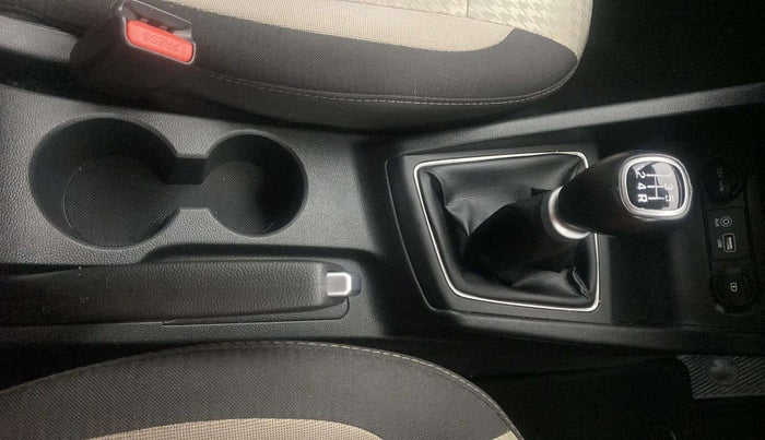 2019 Hyundai Elite i20 ASTA 1.2 (O), Petrol, Manual, 19,573 km, Gear Lever