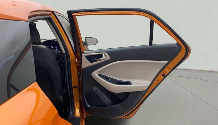 2019 Hyundai Elite i20 ASTA 1.2 (O), Petrol, Manual, 19,573 km, RHS Rear Door