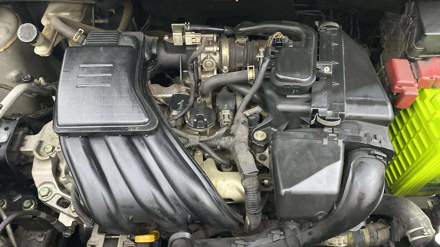 2016 Nissan Micra XV CVT, Petrol, Automatic, 36,666 km, Engine View
