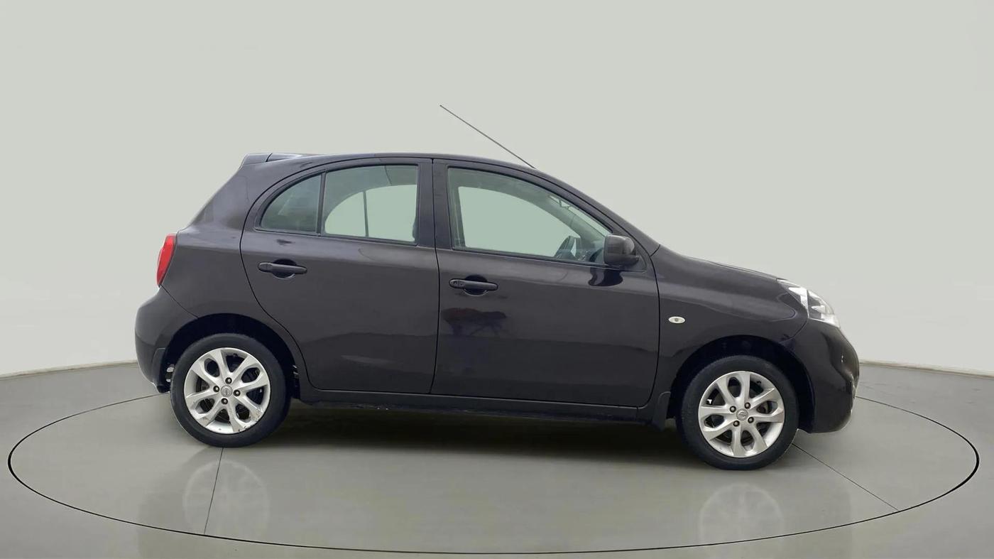2016 Nissan Micra XV CVT, Petrol, Automatic, 36,666 km, Right Side View
