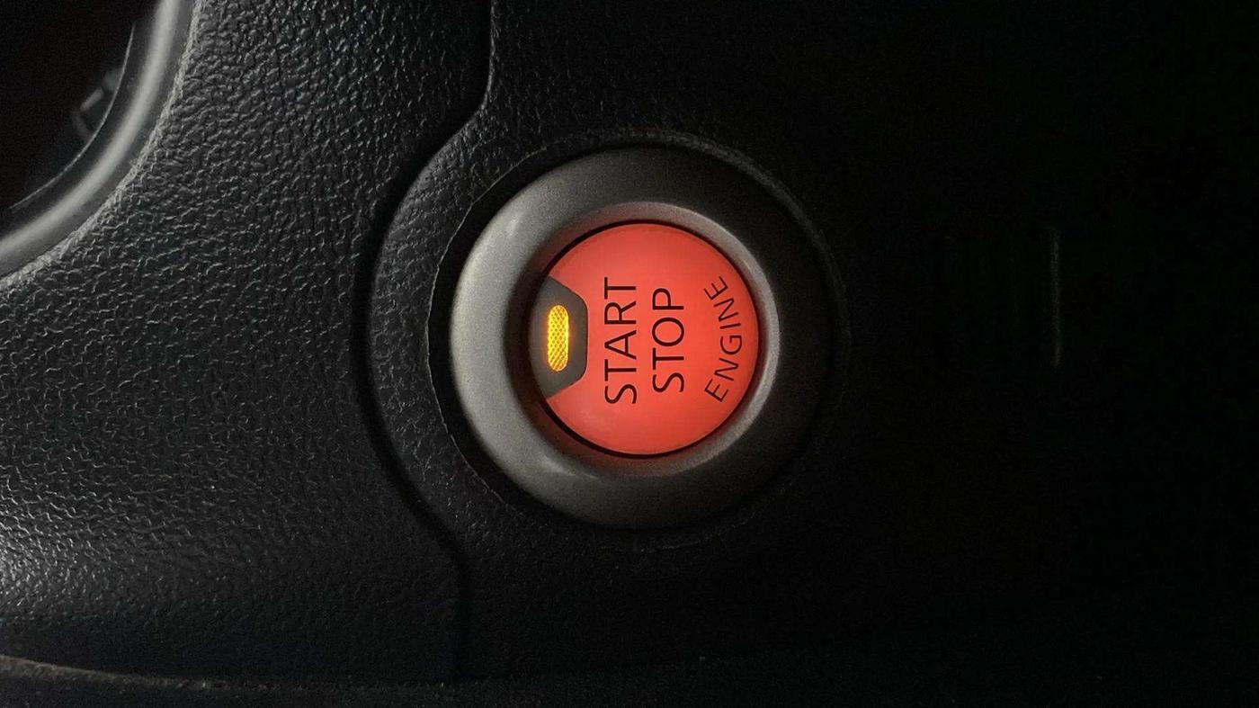 2016 Nissan Micra XV CVT, Petrol, Automatic, 36,666 km, Keyless Start/ Stop Button