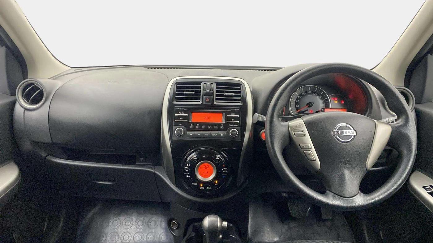 2016 Nissan Micra XV CVT, Petrol, Automatic, 36,666 km, Dashboard