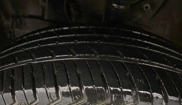 2023 Maruti New Wagon-R LXI 1.0, Petrol, Manual, 28,925 km, Left Front Tyre Tread