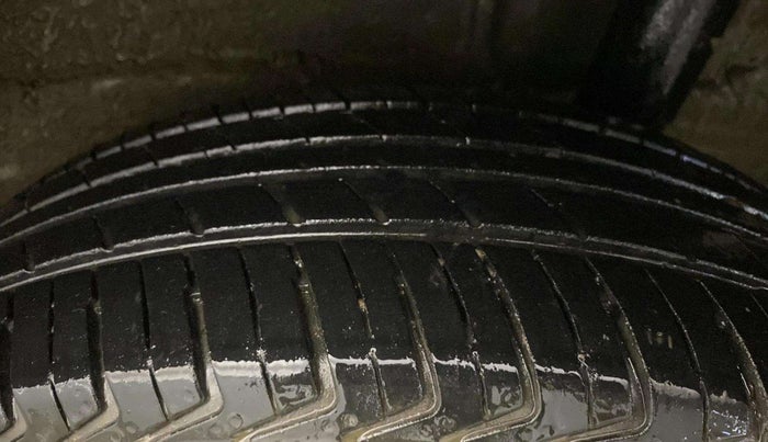 2023 Maruti New Wagon-R LXI 1.0, Petrol, Manual, 28,925 km, Left Rear Tyre Tread
