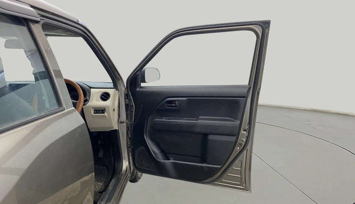 2023 Maruti New Wagon-R LXI 1.0, Petrol, Manual, 28,925 km, RHS Front Door