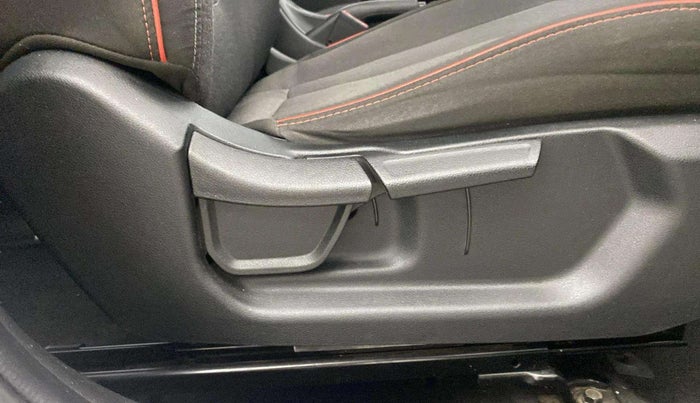 2023 Hyundai Creta S PLUS KNIGHT 1.5 PETROL, Petrol, Manual, 32,541 km, Driver Side Adjustment Panel