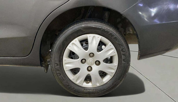 2016 Honda Amaze 1.2L I-VTEC S, Petrol, Manual, 40,416 km, Left Rear Wheel
