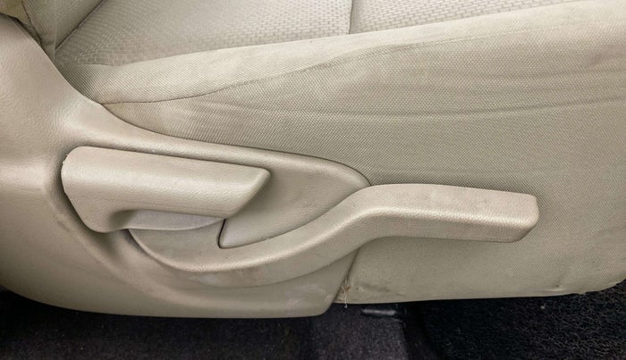 2016 Honda Amaze 1.2L I-VTEC S, Petrol, Manual, 40,416 km, Driver Side Adjustment Panel