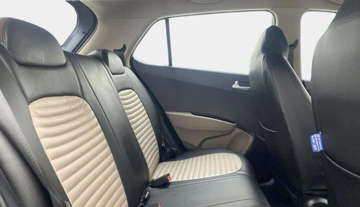 2019 Hyundai Grand i10 SPORTZ 1.2 KAPPA VTVT, Petrol, Manual, 14,589 km, Right Side Rear Door Cabin