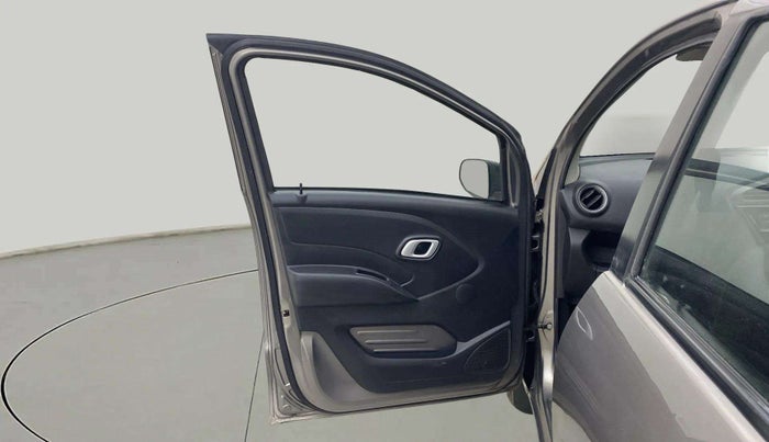 2018 Datsun Redi Go T(O) 1.0 AMT, Petrol, Automatic, 32,988 km, LHS Front Door