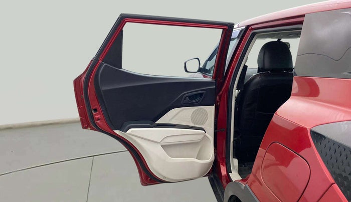 2024 Mahindra XUV 3XO MX3 1.2 L TCMPFi, Petrol, Manual, 38,458 km, LHS Rear Door