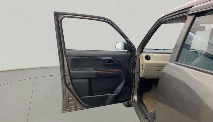 2022 Maruti New Wagon-R LXI 1.0, Petrol, Manual, 45,403 km, LHS Front Door