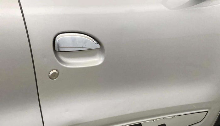2018 Renault Kwid RXL, Petrol, Manual, 53,893 km, Driver-side door - Slightly dented