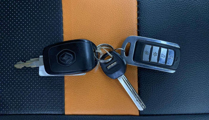 2018 Renault Kwid RXL, Petrol, Manual, 53,893 km, Key Close Up