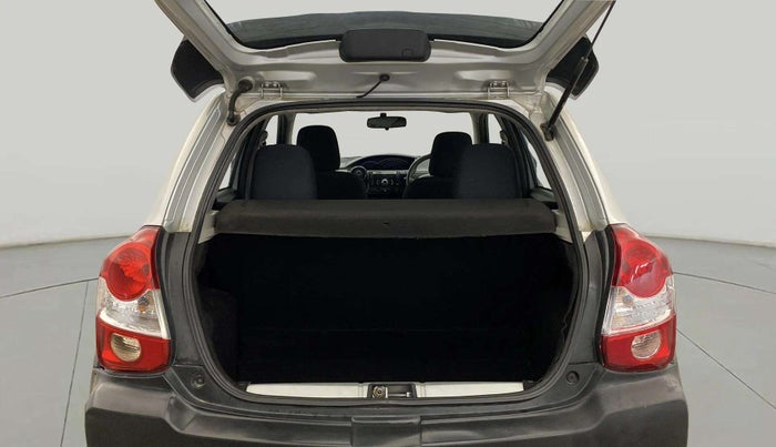 2014 Toyota Etios CROSS 1.2 G, Petrol, Manual, 28,796 km, Boot Open Zoomed View