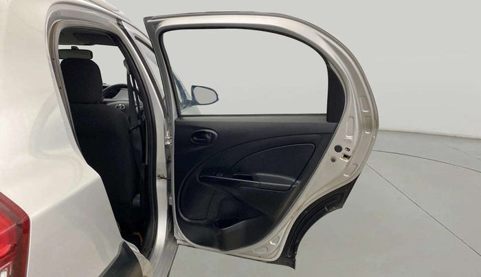 2014 Toyota Etios CROSS 1.2 G, Petrol, Manual, 28,796 km, RHS Rear Door