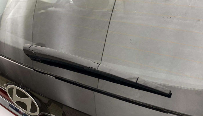 2023 Hyundai NEW I20 ASTA (O) 1.2 AT, Petrol, Automatic, 18,477 km, Rear Wiper