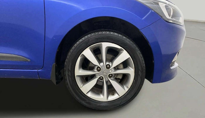 2016 Hyundai Elite i20 ASTA 1.2, Petrol, Manual, 1,18,213 km, Right Front Wheel