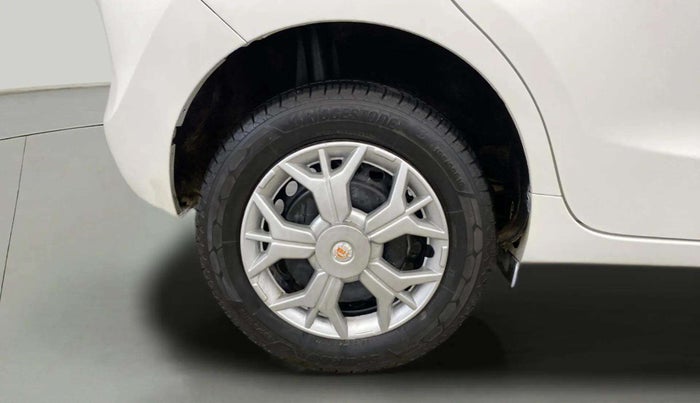 2020 Maruti Baleno DELTA PETROL 1.2, Petrol, Manual, 75,949 km, Right Rear Wheel