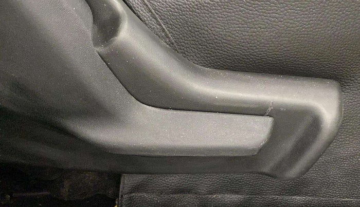 2020 Maruti Baleno DELTA PETROL 1.2, Petrol, Manual, 75,949 km, Driver Side Adjustment Panel