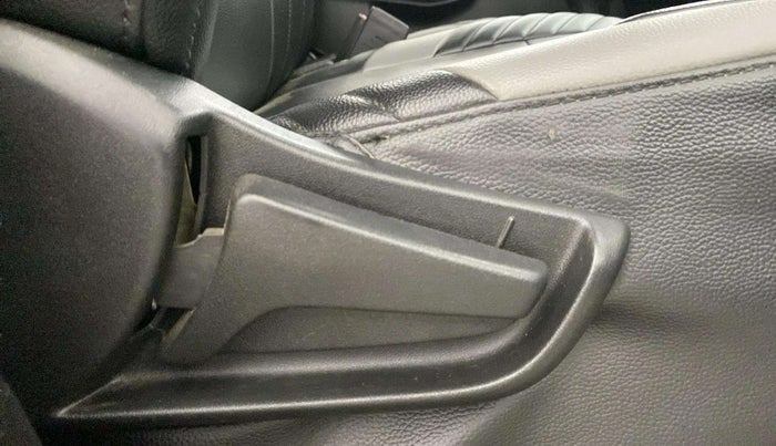 2021 Maruti S PRESSO VXI+, Petrol, Manual, 19,187 km, Driver Side Adjustment Panel