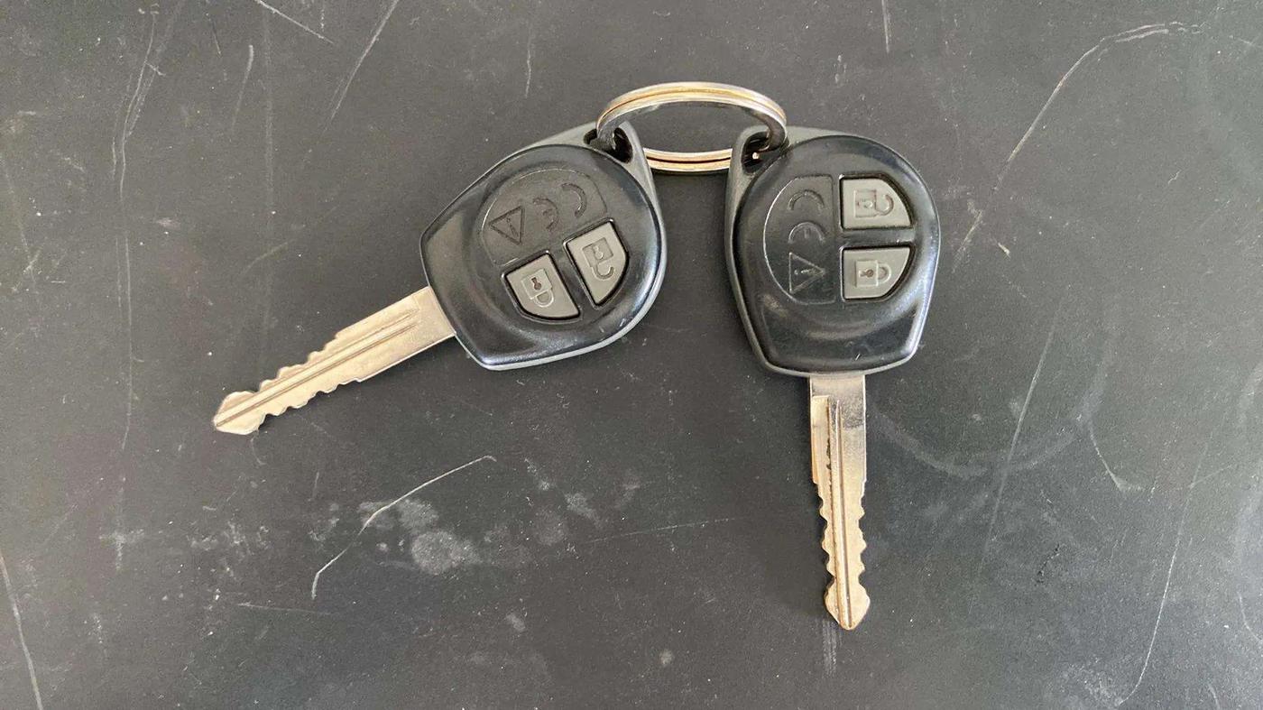 2021 Maruti Vitara Brezza LXI, Petrol, Manual, 52,425 km, Key Close Up
