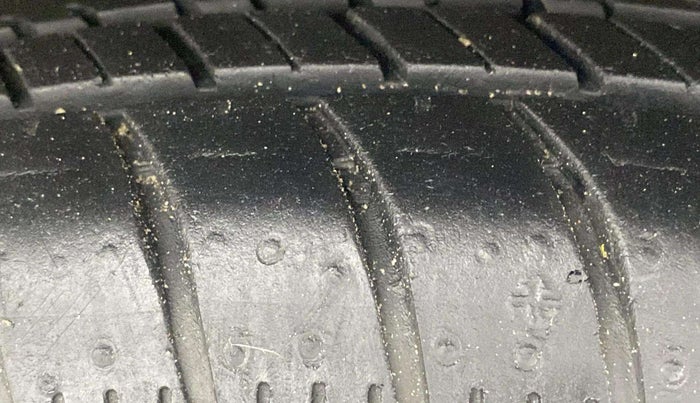 2018 Maruti Celerio ZXI, Petrol, Manual, 23,431 km, Right Rear Tyre Tread