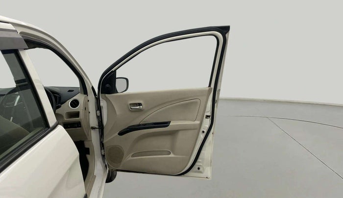 2017 Maruti Celerio VXI AMT (O), CNG, Automatic, 66,762 km, RHS Front Door