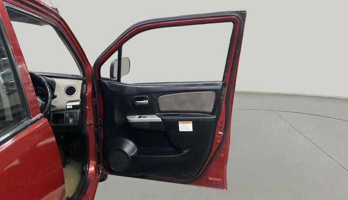 2014 Maruti Wagon R 1.0 LXI CNG, CNG, Manual, 47,670 km, RHS Front Door