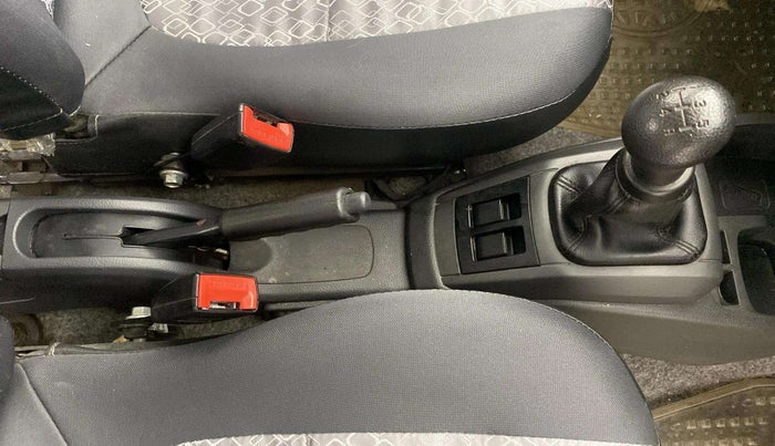 2018 Maruti Alto 800 LXI, Petrol, Manual, 26,906 km, Gear Lever