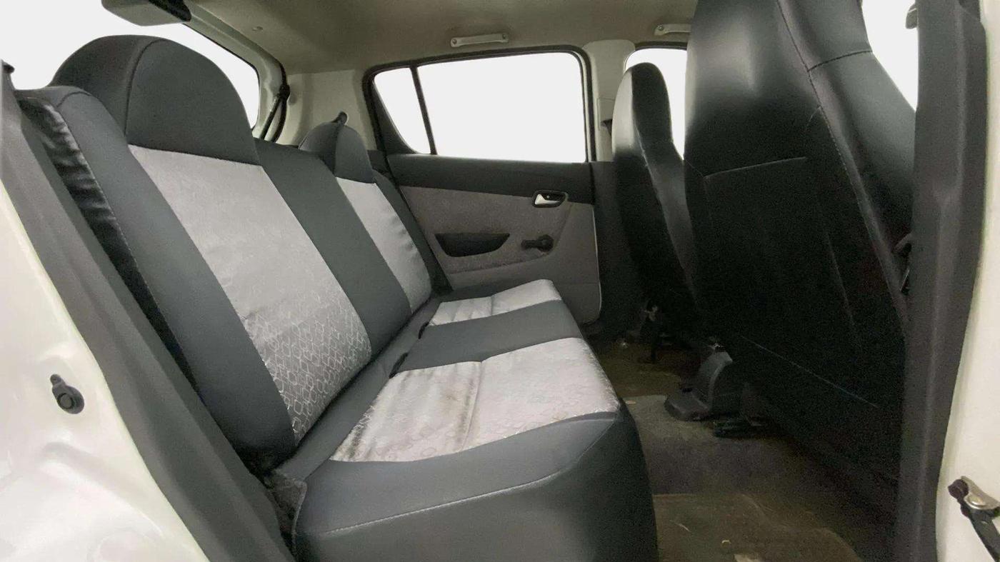 2018 Maruti Alto 800 LXI, Petrol, Manual, 26,906 km, Right Side Rear Door Cabin