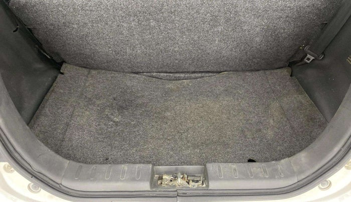 2018 Maruti Alto 800 LXI, Petrol, Manual, 26,906 km, Boot Inside