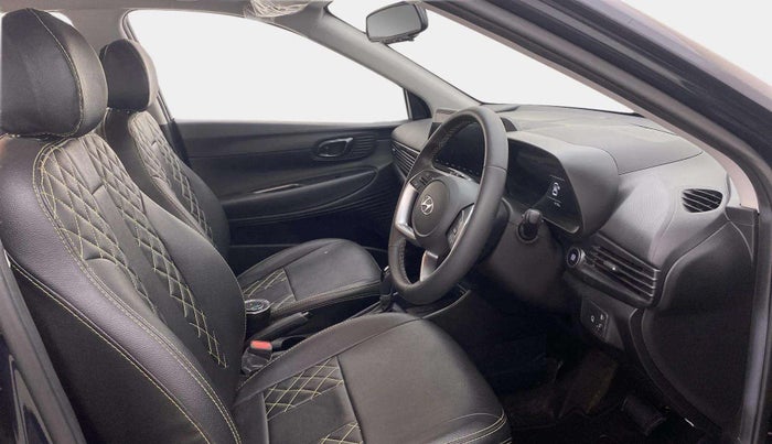 2021 Hyundai NEW I20 ASTA 1.2 AT, Petrol, Automatic, 19,162 km, Right Side Front Door Cabin