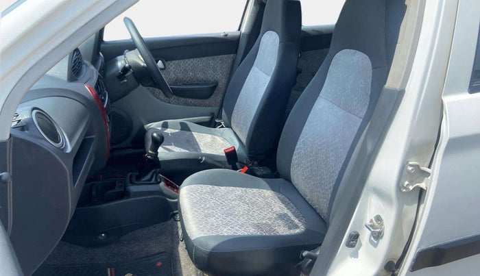 2017 Maruti Alto 800 LXI, Petrol, Manual, 57,138 km, Right Side Front Door Cabin