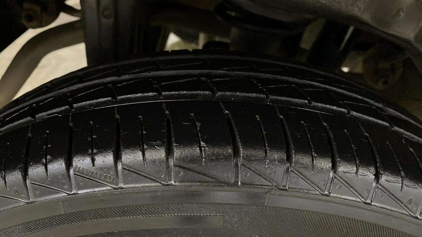 2021 Maruti Alto LXI O, Petrol, Manual, 13,070 km, Right Rear Tyre Tread