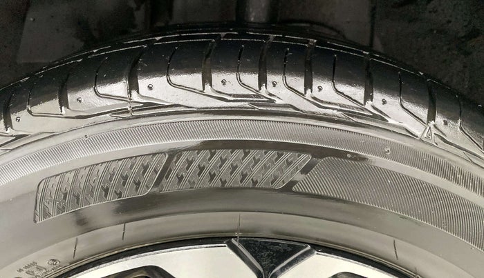 2022 Tata NEXON XZ PLUS (O) PETROL, Petrol, Manual, 10,008 km, Left Front Tyre Tread