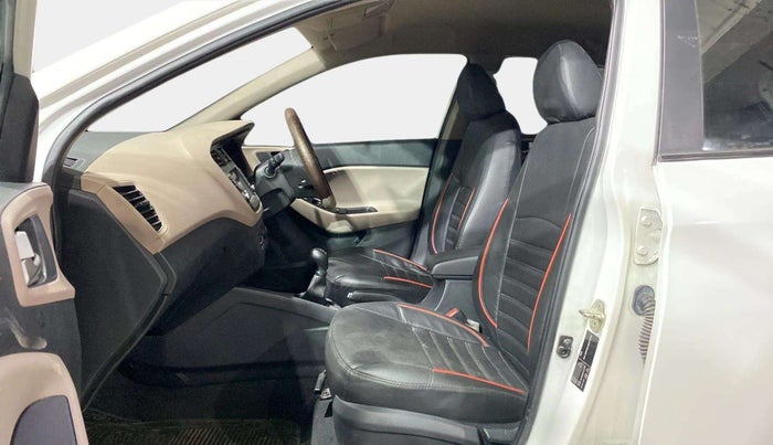 2019 Hyundai Elite i20 SPORTZ PLUS 1.2, Petrol, Manual, 18,617 km, Right Side Front Door Cabin