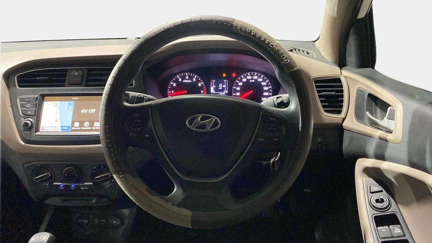 2019 Hyundai Elite i20 SPORTZ PLUS 1.2, Petrol, Manual, 18,639 km, Steering Wheel Close Up