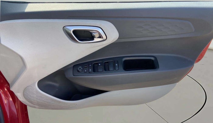 2021 Hyundai GRAND I10 NIOS SPORTZ 1.2 KAPPA VTVT, CNG, Manual, 50,346 km, Driver Side Door Panels Control