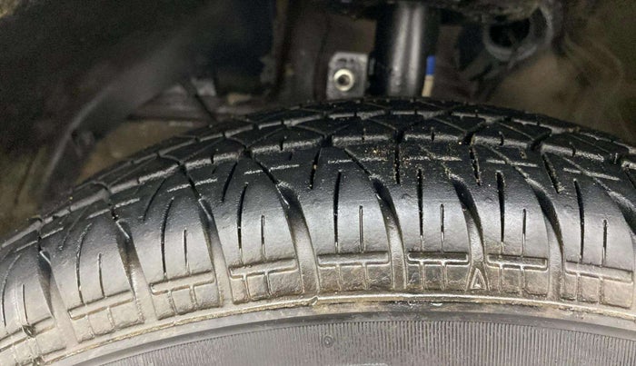 2021 Maruti Swift VXI AMT, Petrol, Automatic, 51,513 km, Left Front Tyre Tread