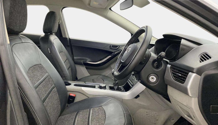 2018 Tata NEXON XM PETROL, Petrol, Manual, 33,715 km, Right Side Front Door Cabin